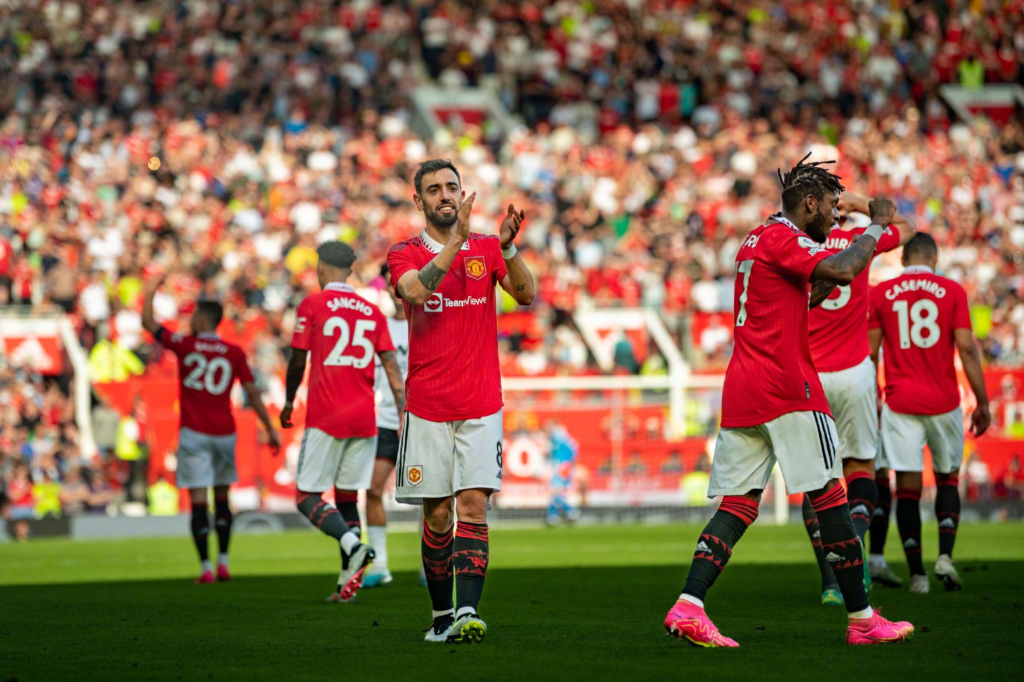 海海港的整 海海港的整