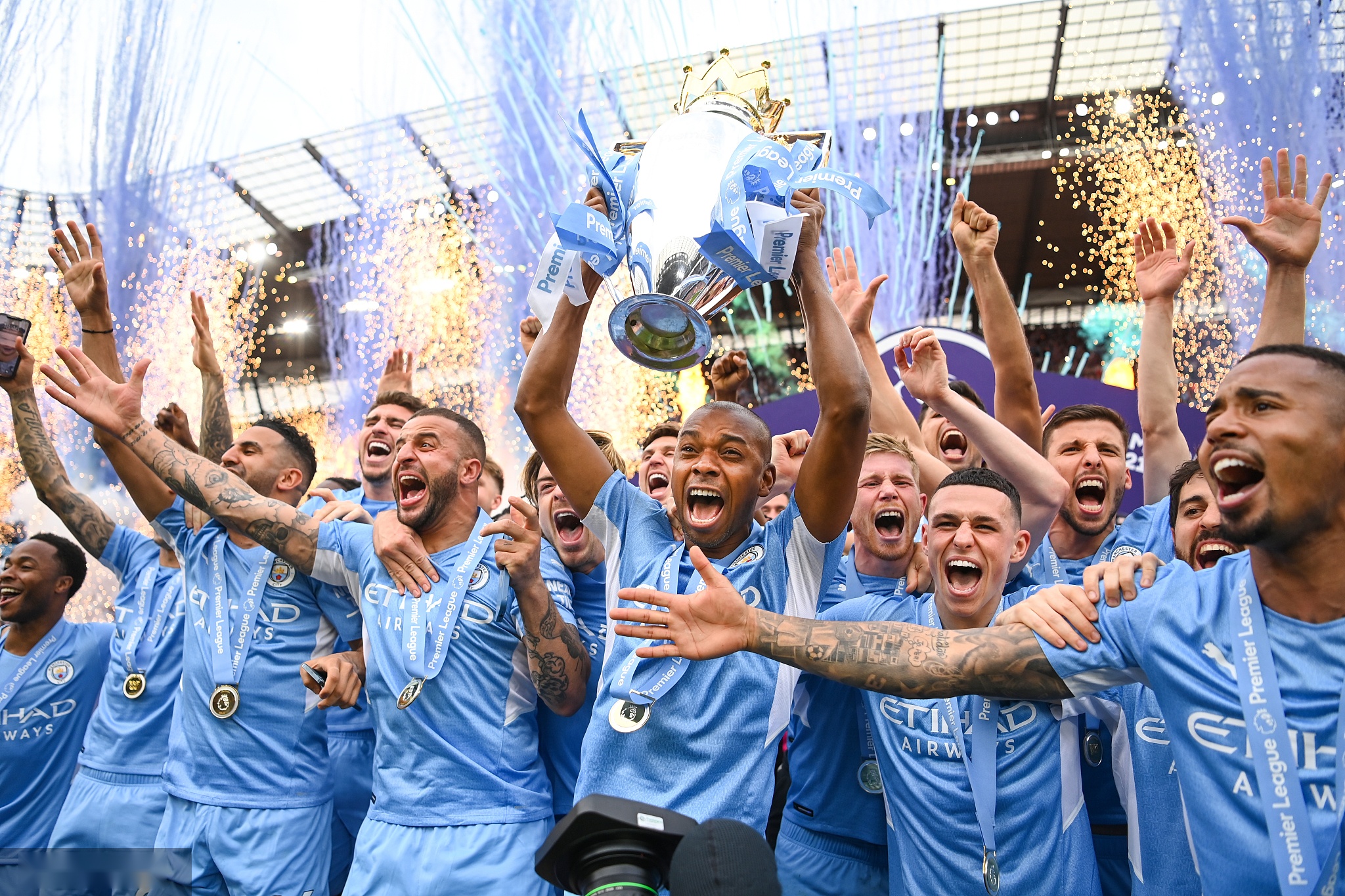 评给伊藤洋 评给伊藤洋